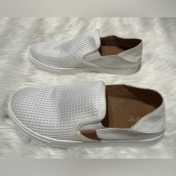 OluKai Pehuea Women’s Breathable White Mesh Slip-On Sneakers - Picture 5 of 13